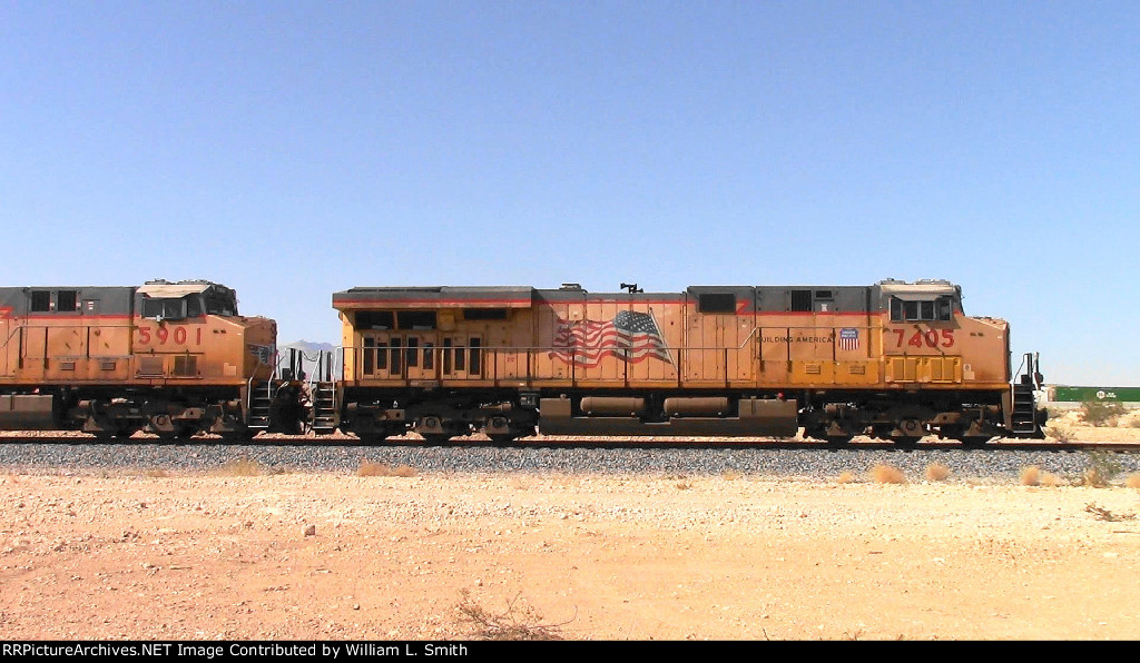 EB Unit Covered Hooper Frt at Erie NV -3